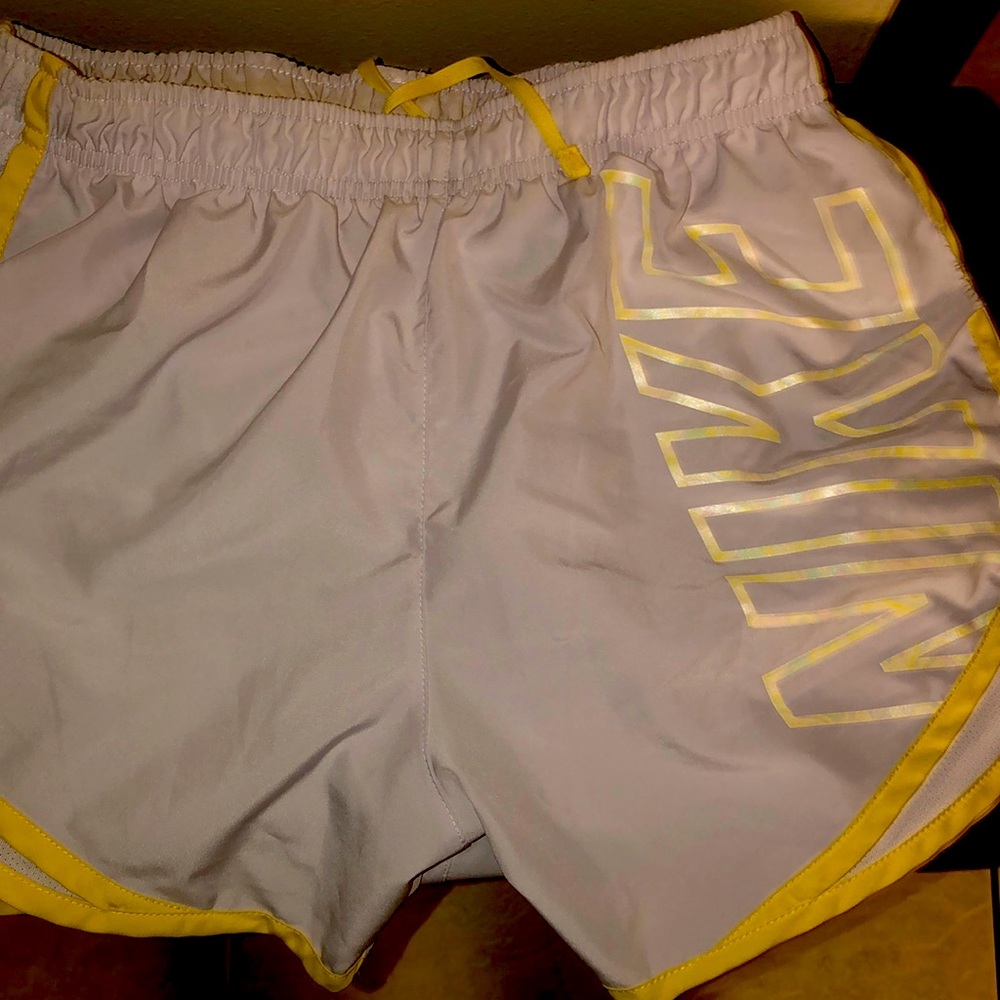 Nike Shorts S